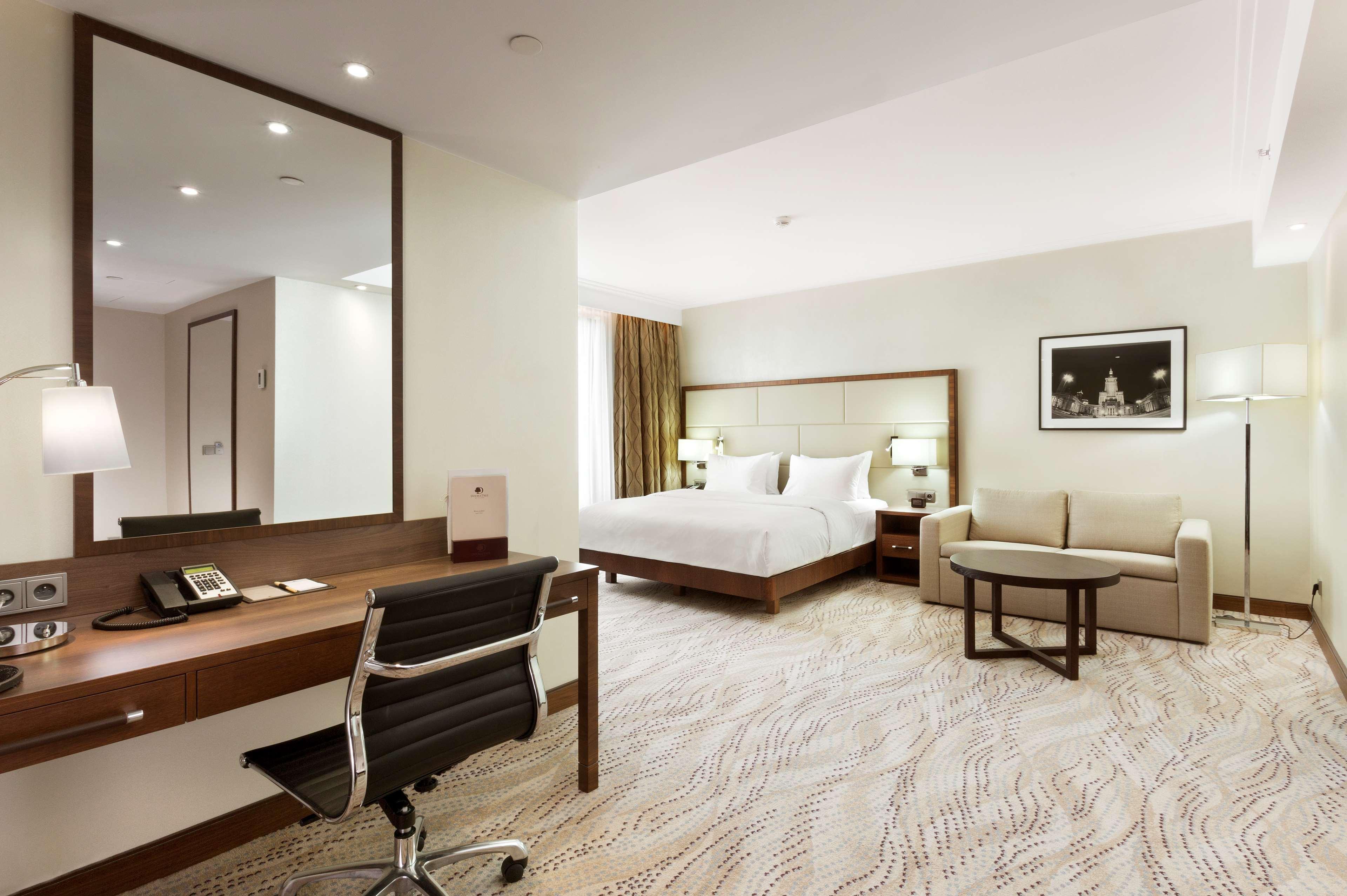 Hotell Doubletree By Hilton & Conference Centre Warszawa
