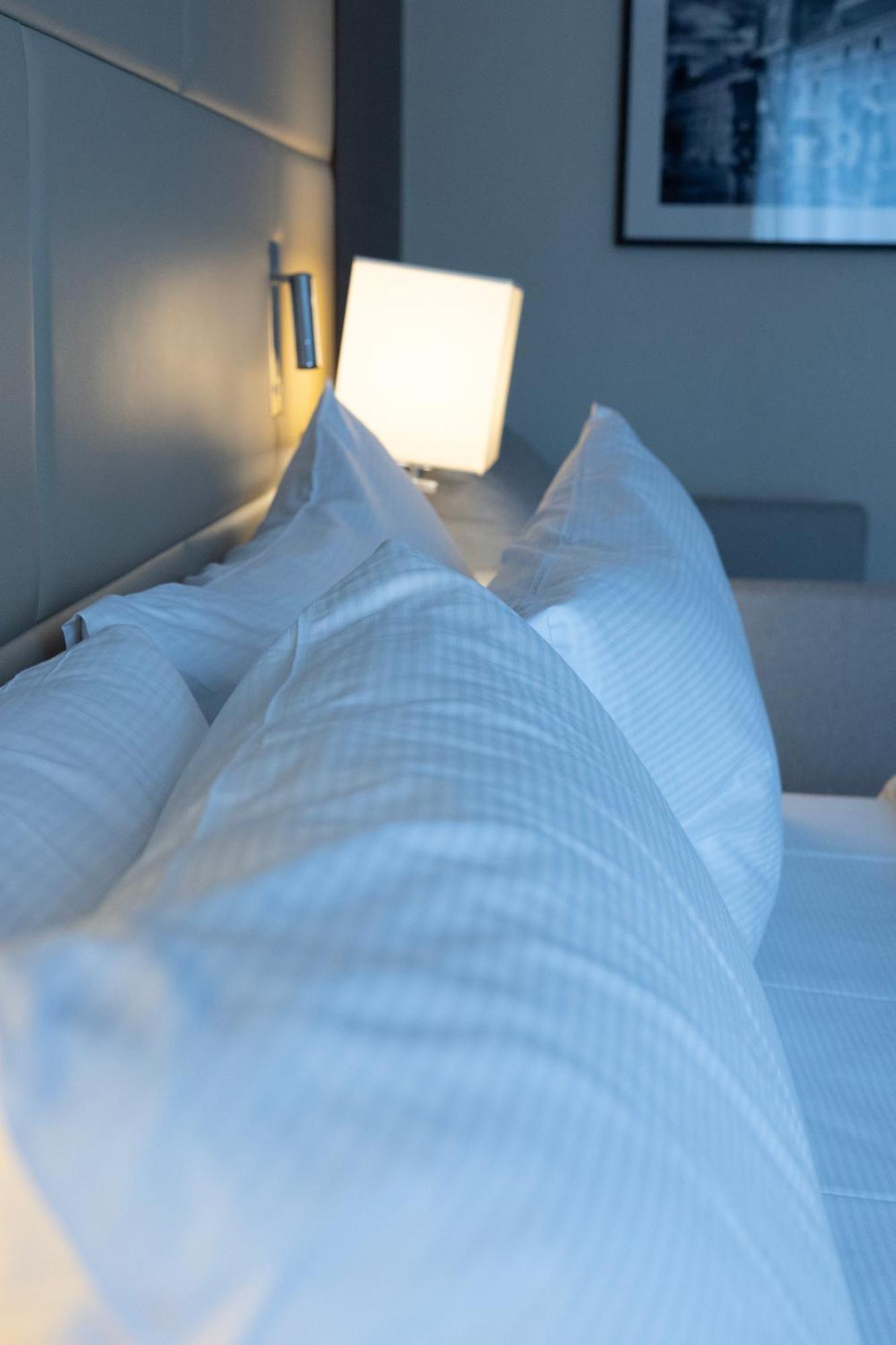 Hotell Doubletree By Hilton & Conference Centre
