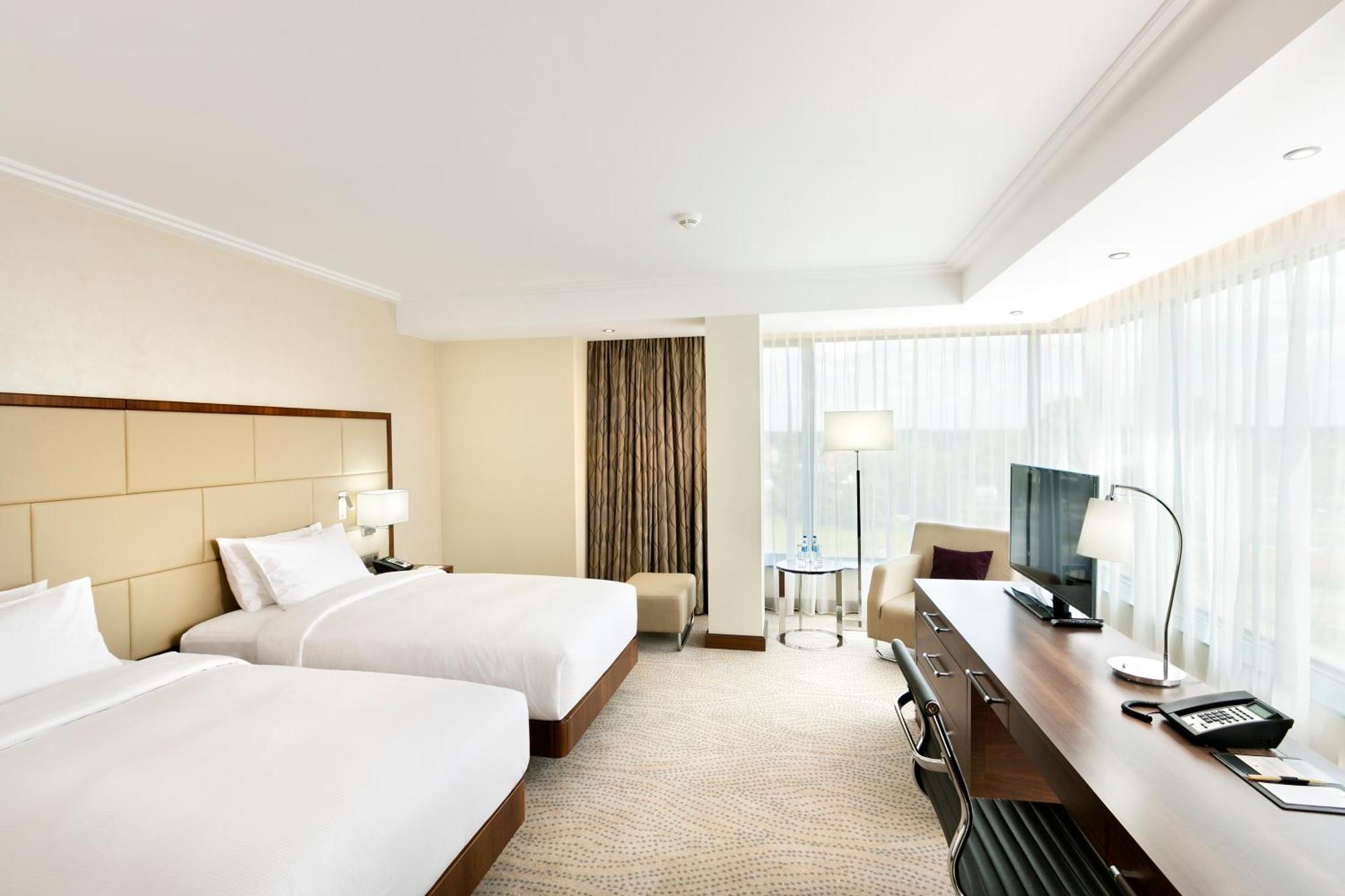 Doubletree By Hilton & Conference Centre 4*